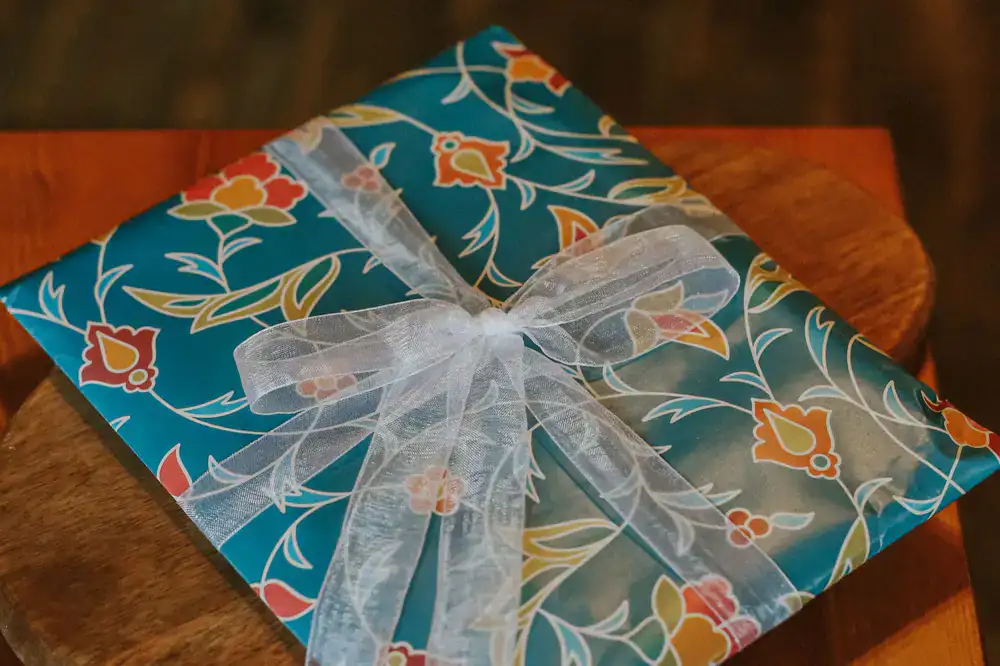 A beautifully wrapped culture jar and artisan cheese gift box